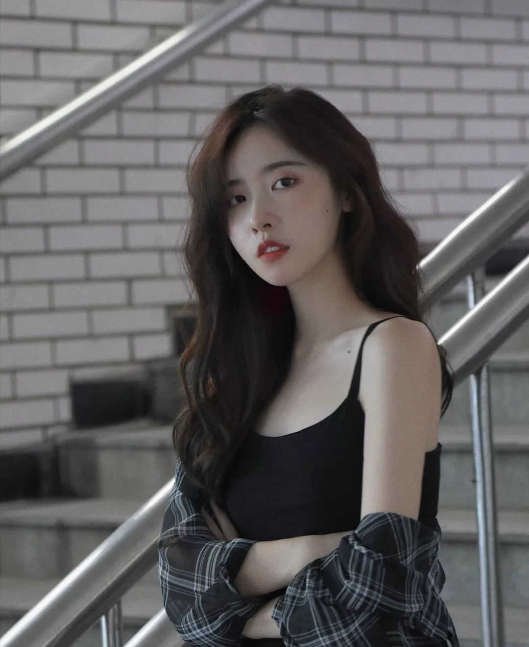 美女头像真人微信_美女高雅造型