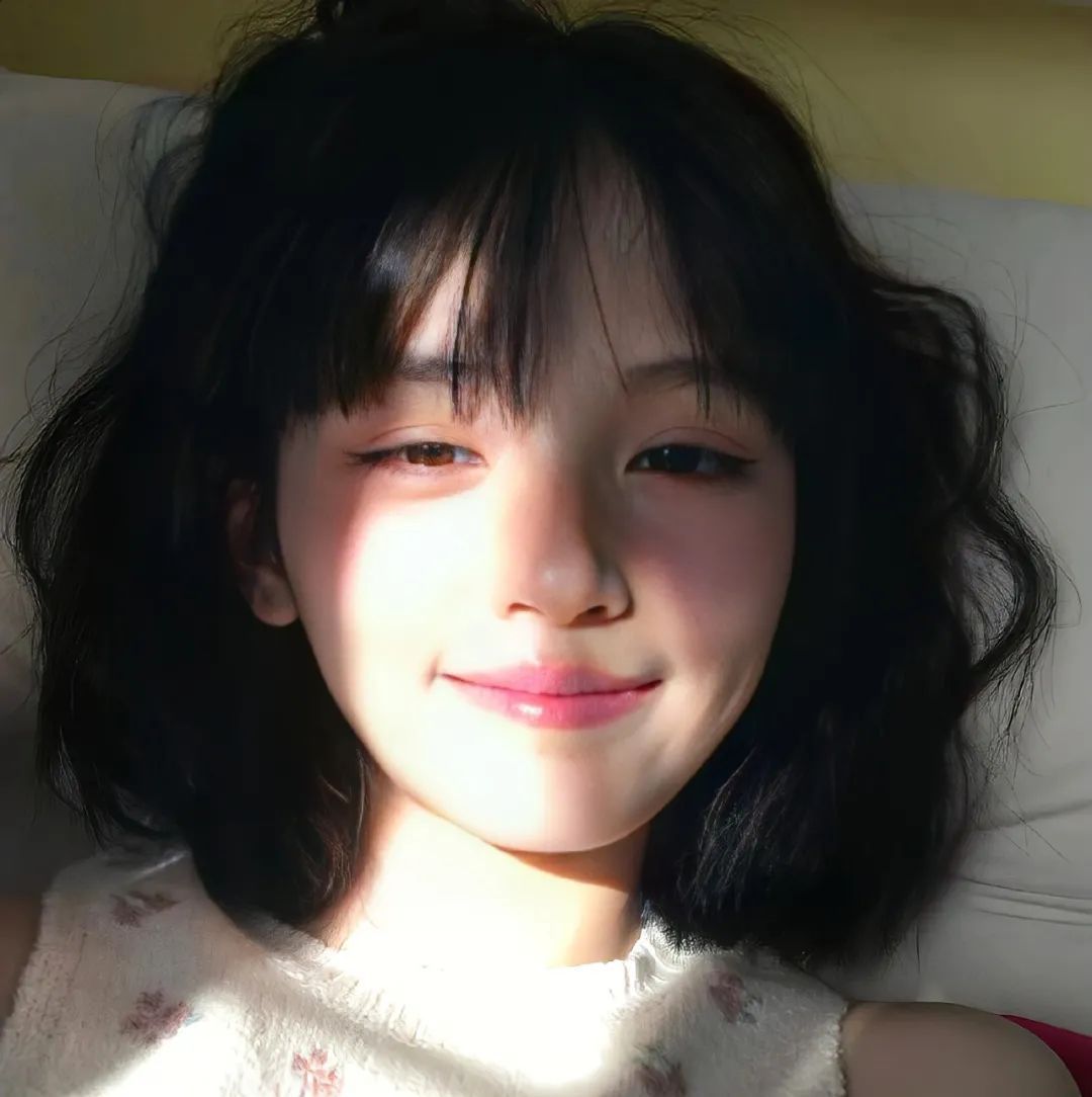 美女图片微信头像高清头像_美女头像真人