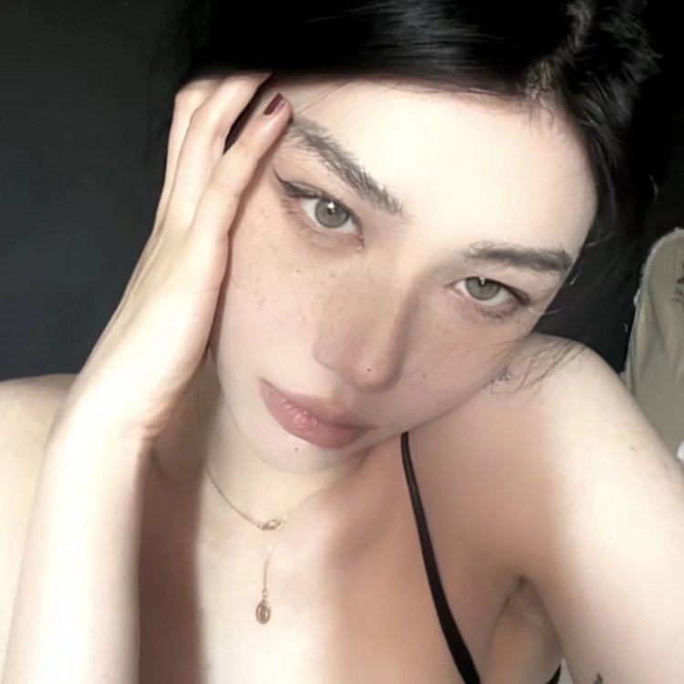 在线免费公开视频美女头像