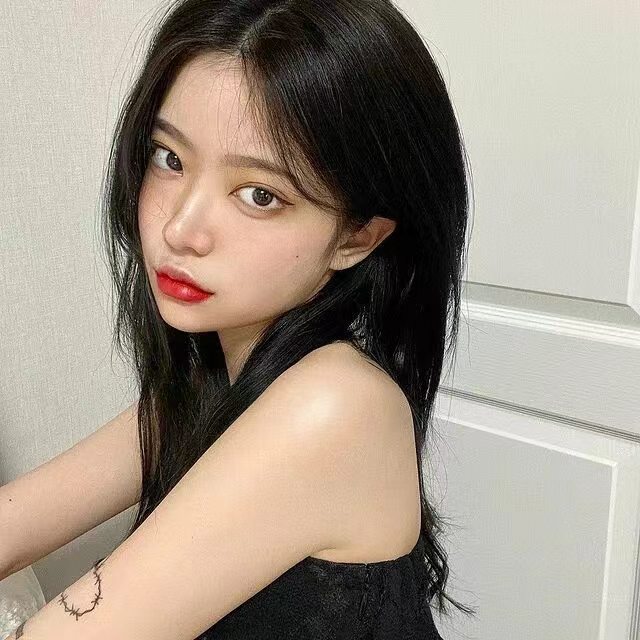美女壁纸动漫_美女头像清新自然