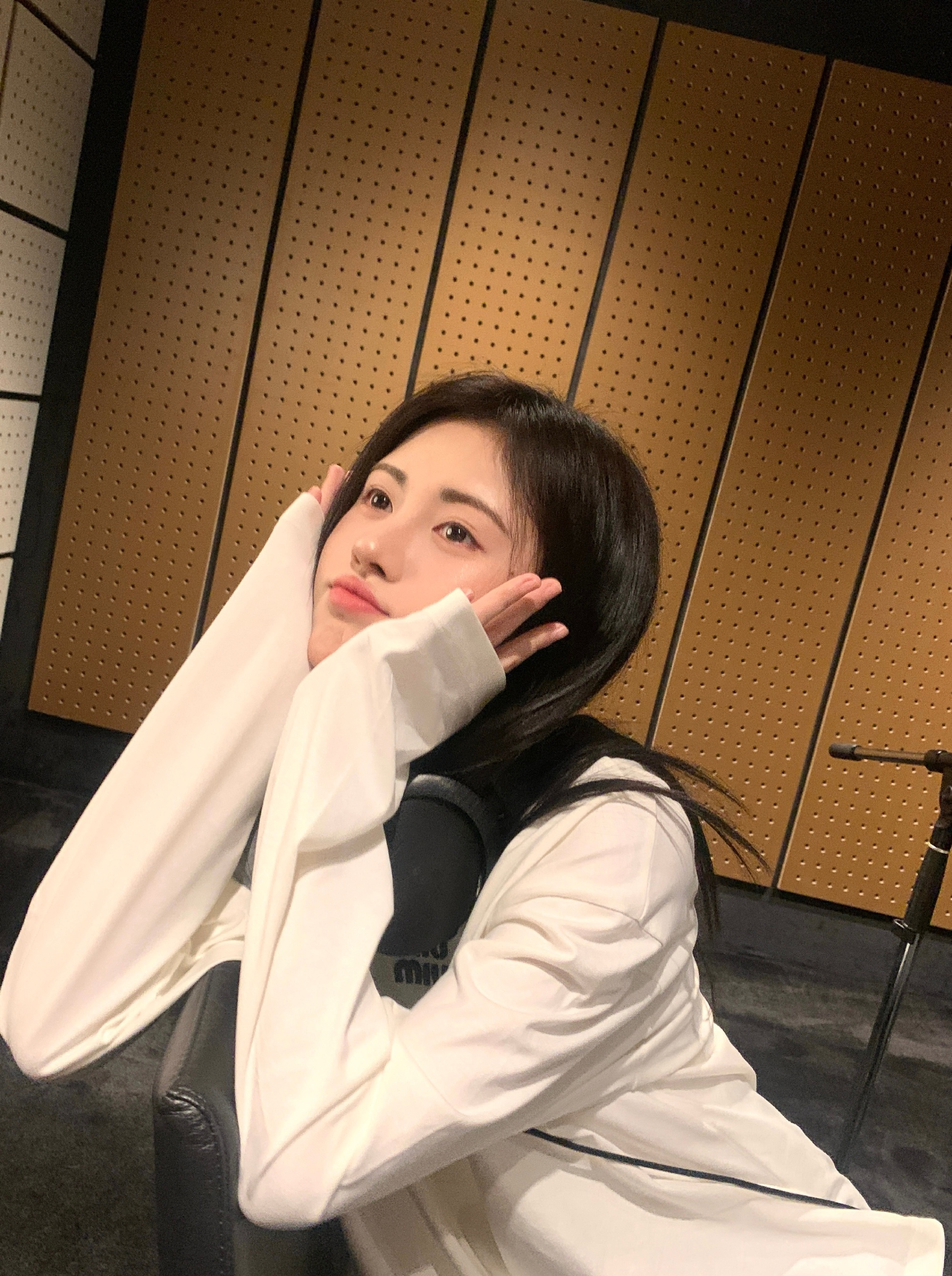 美女头像真人_美女壁纸锁屏