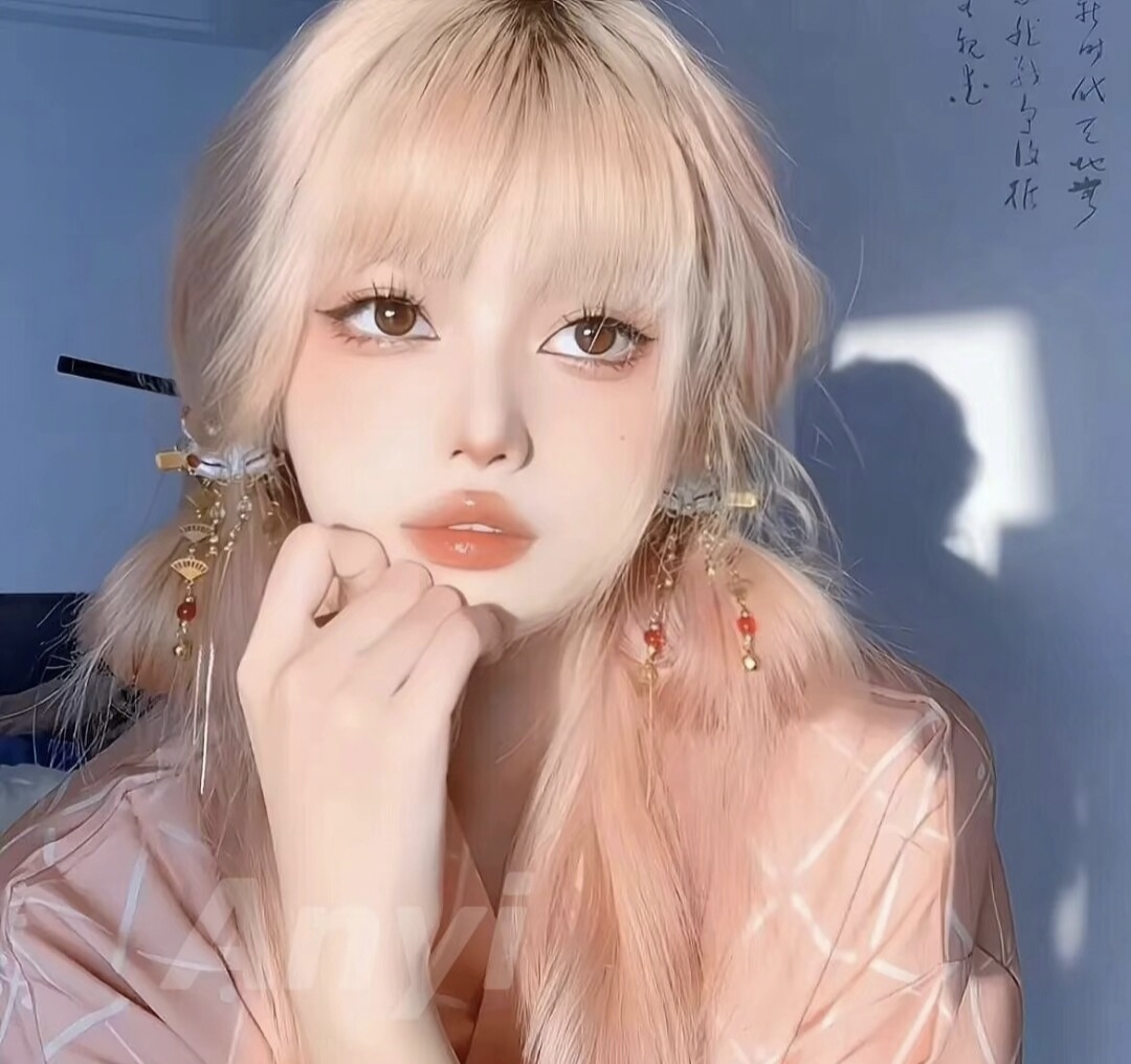 美女照片侧脸好看头像_美女照片手机挡脸头像