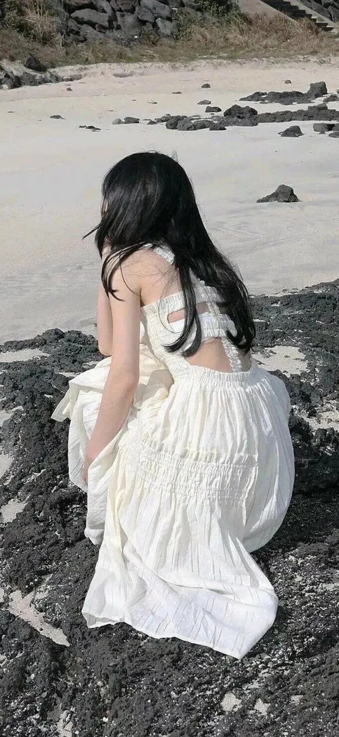 美女头像甜美卡通_美女高雅造型