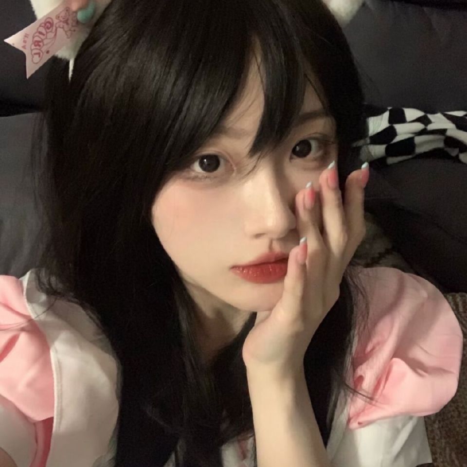 美女头像jpg格式_美女图片微信头像