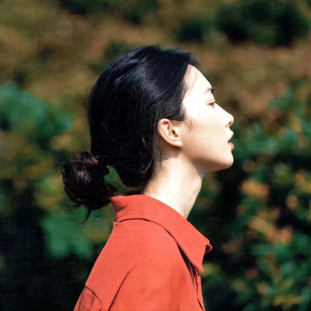美女头像真人版好看_美女头像真人侧脸
