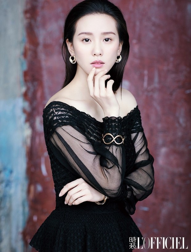 美女照片游泳写真素材_美女图片微信头像真人背影