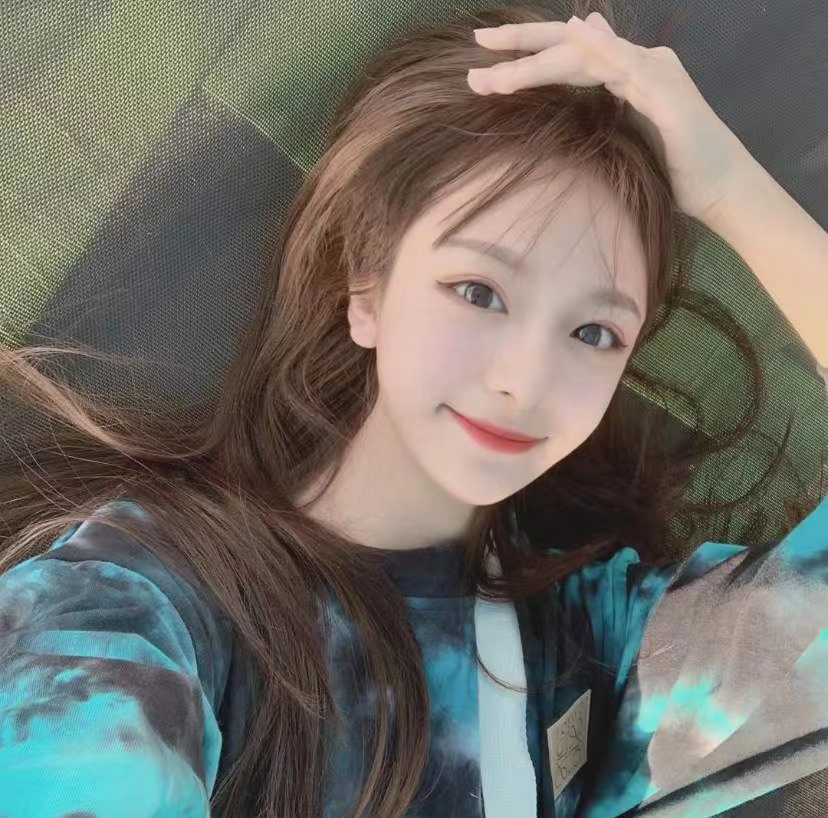 美女头像真人_美女自拍