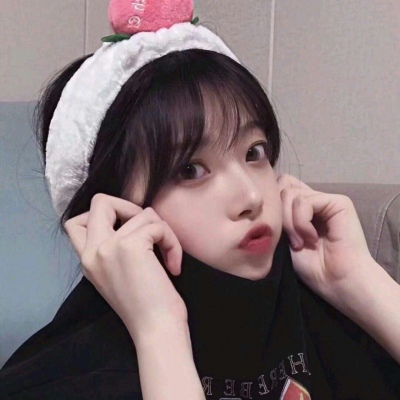 微博随时随地发现新鲜事_美女壁纸全屏