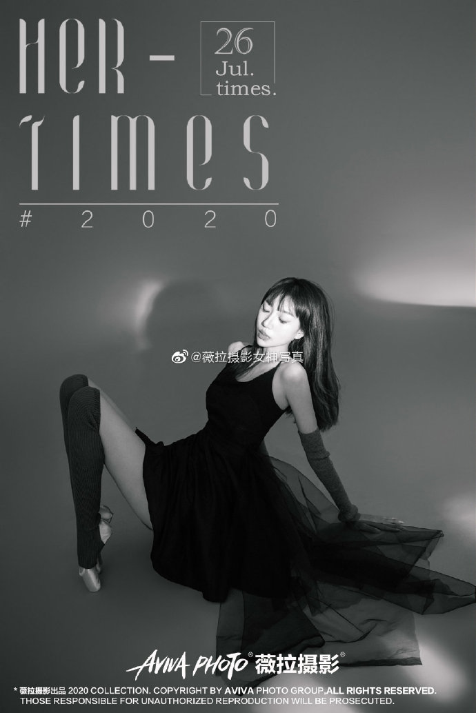 护肤美妆美女微笑笑容模特医美女装酷流行时尚珠宝高清照片摄影身材彩妆写真大片意境优雅高级色彩整容素材海报人物美容网红护肤性感小清新女模美背复古甜美性冷淡造型法式港风发型欧美写真_美女照片