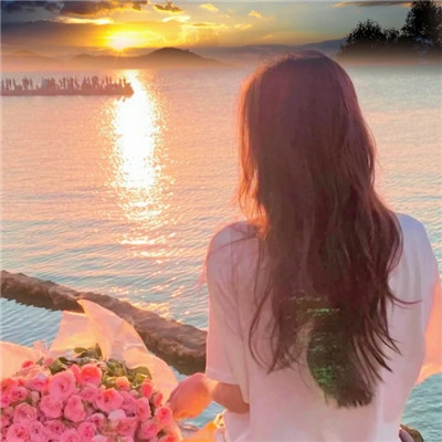 头像向往自由的女生头像小红书_美女壁纸