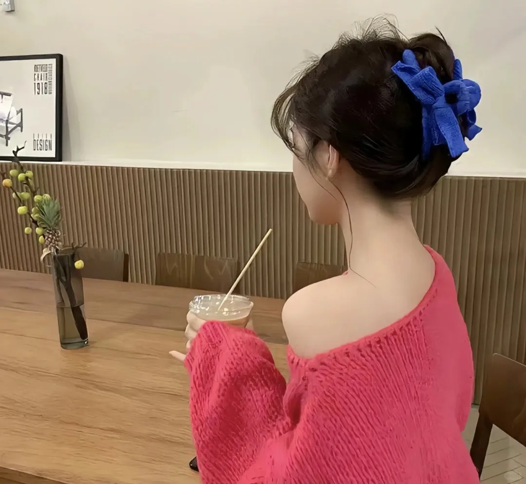 优质气质美女头像小红书_美女壁纸
