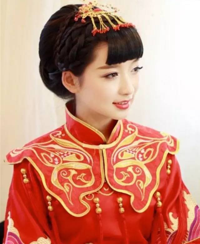 美女照片游泳壁纸_美女照片相册壁纸