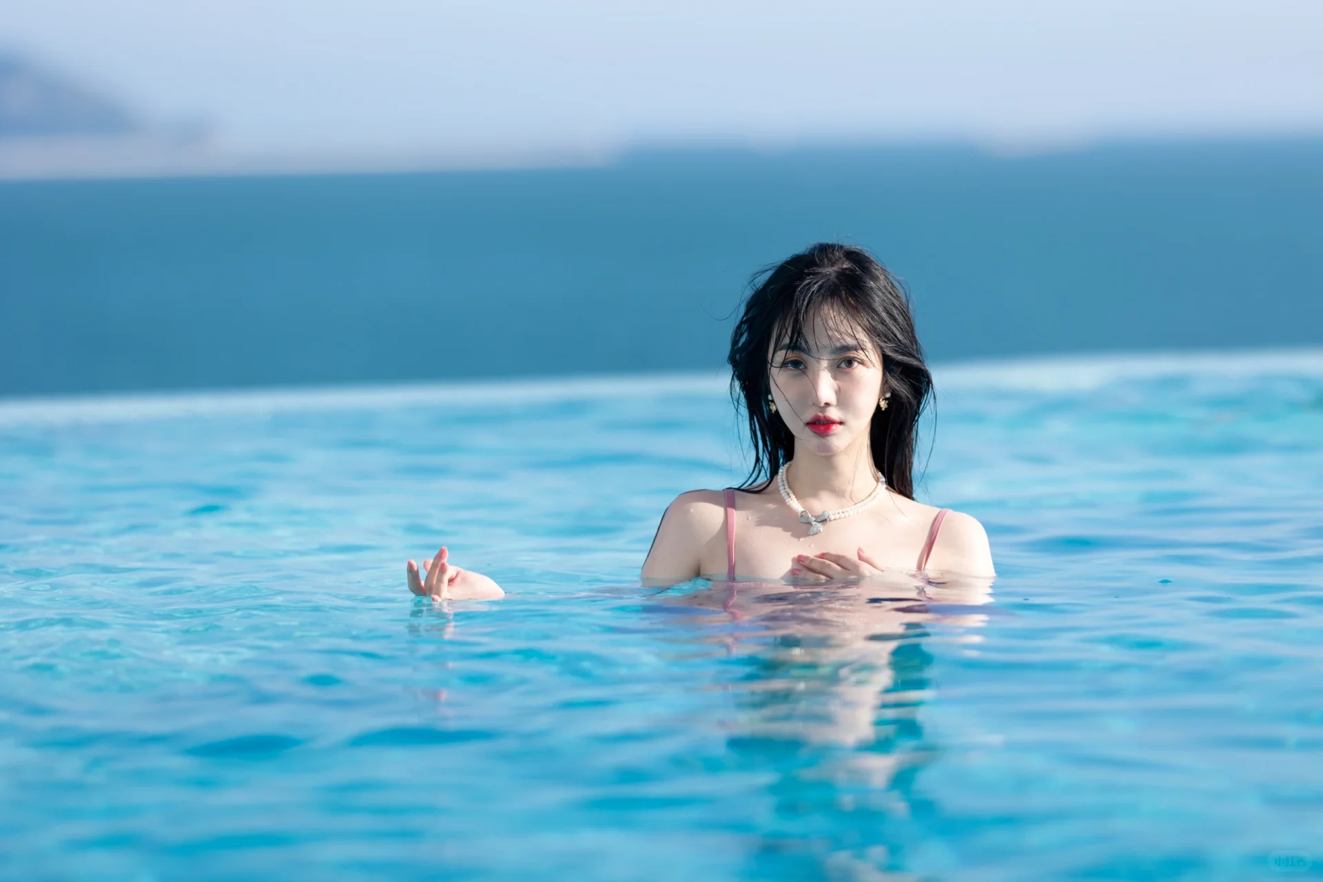 浴火书魂美女头像真人可爱