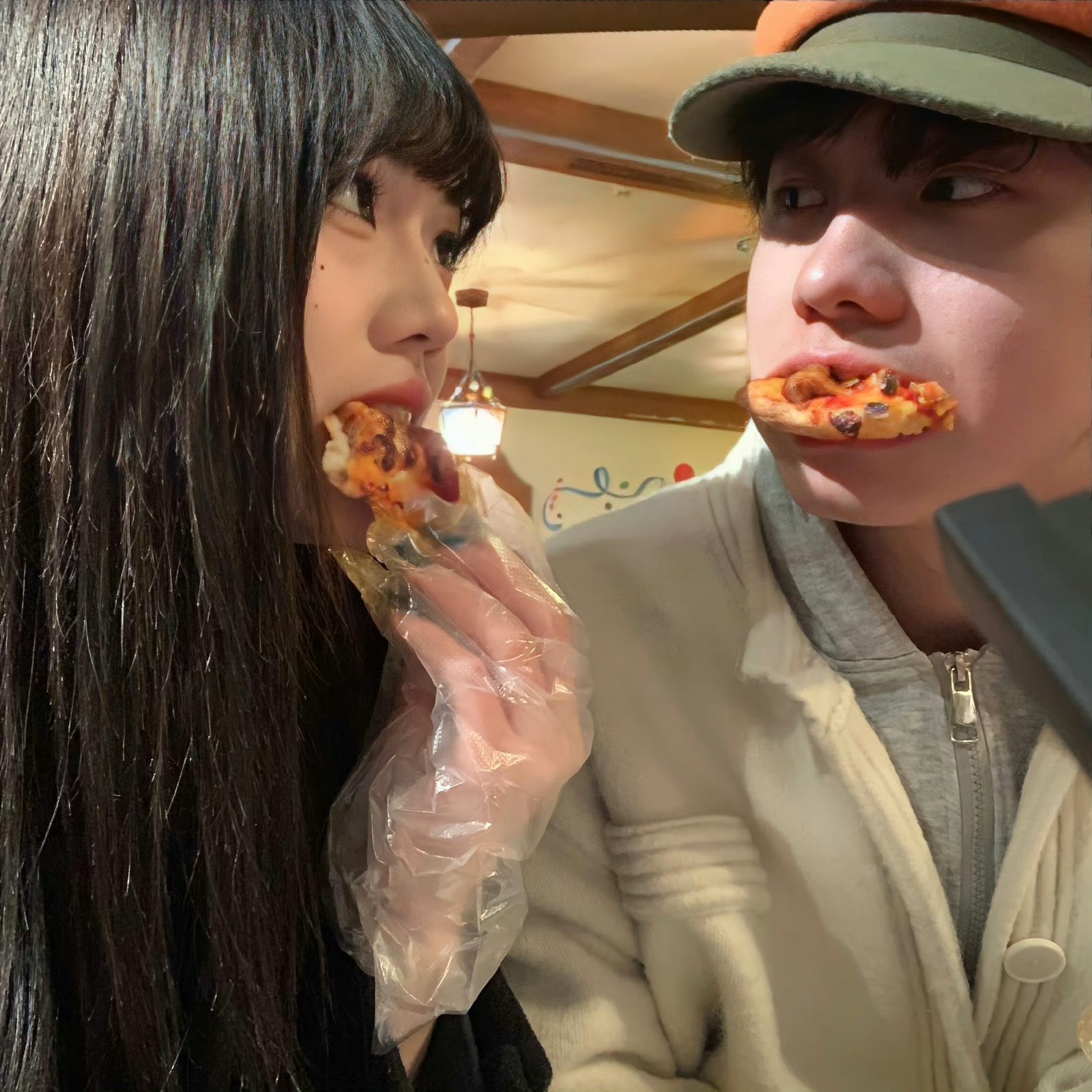 美女高雅造型_美女时尚街拍