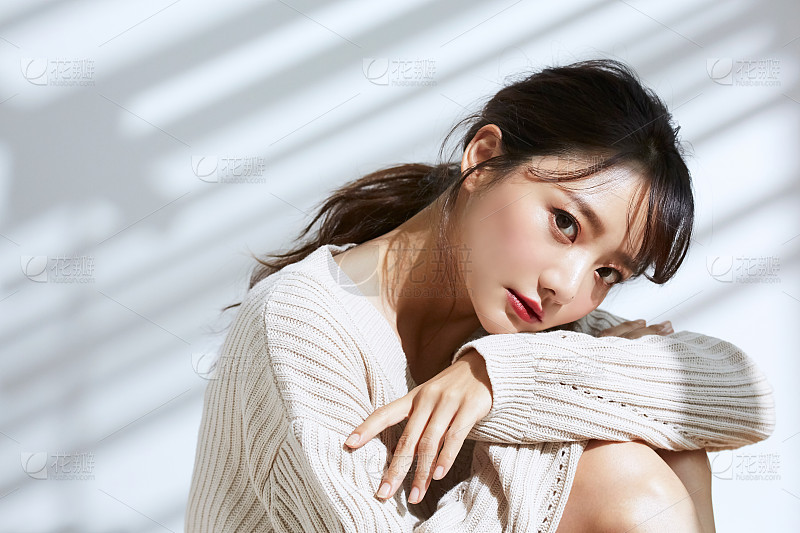 微信头像大全微信头像图片微信头像男生女生腾牛个性网_美女高雅造型
