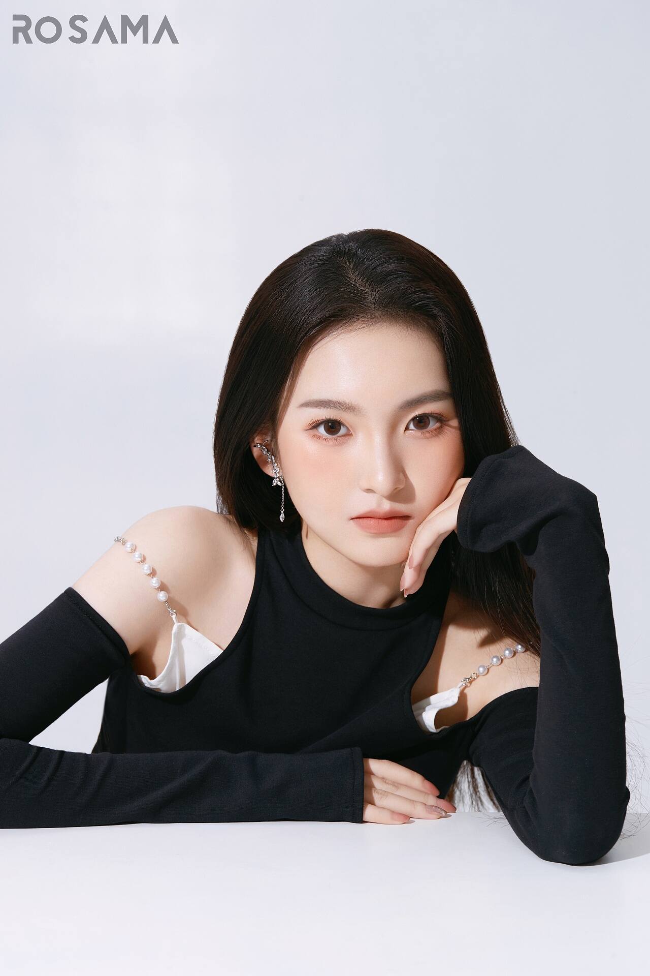 百度绘图黑科技美女天空的动态_美女照片大全壁纸高清