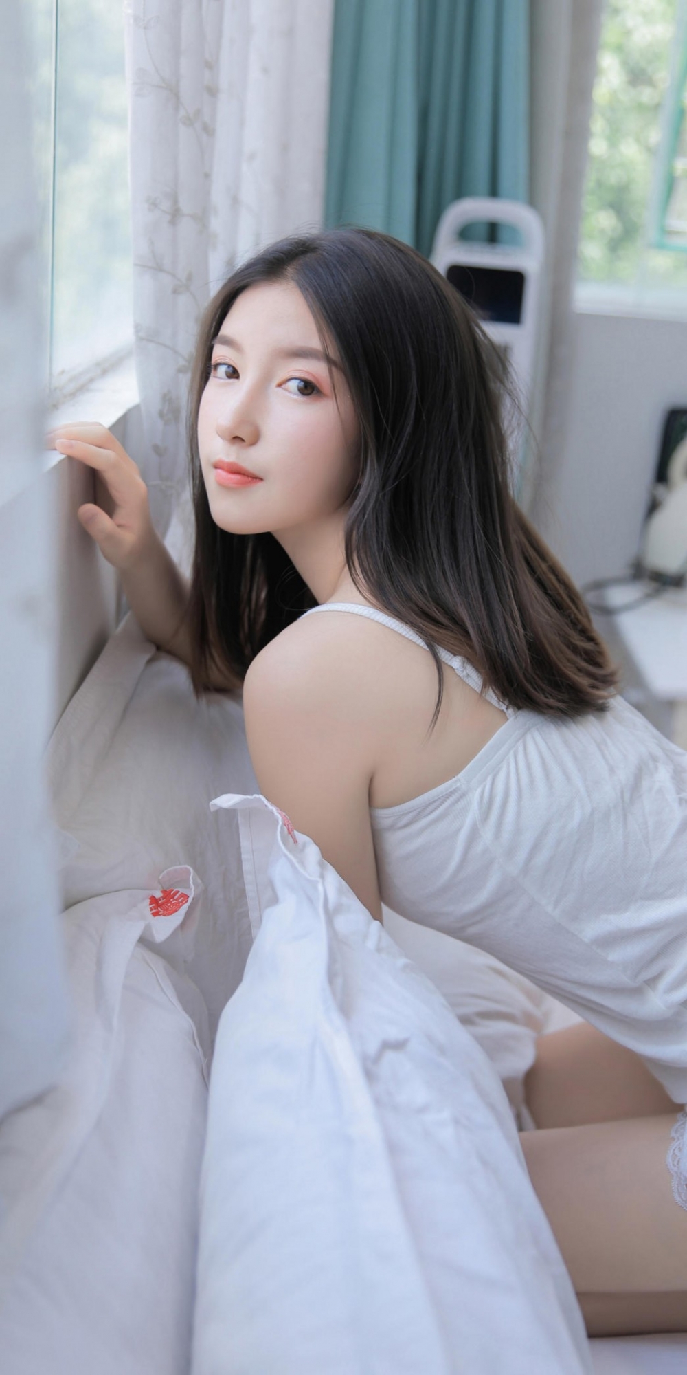美女壁纸今日头条_美女头像真实