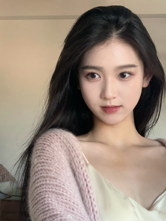 微信公众号整理分享微博辛未设计了解更多美女素材美女照片美女摄影美女头像_美女头像