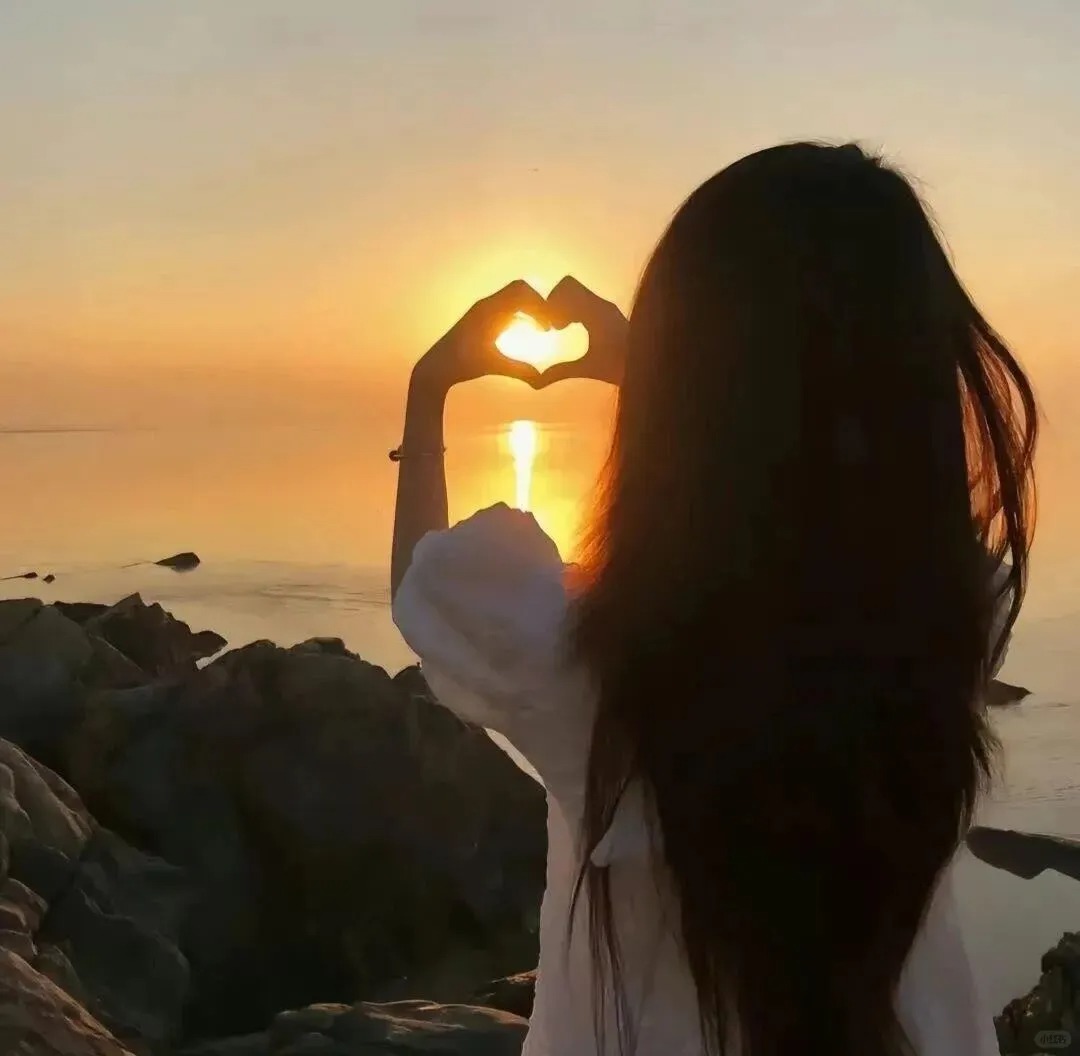 风景女头_美女图片微信头像背影