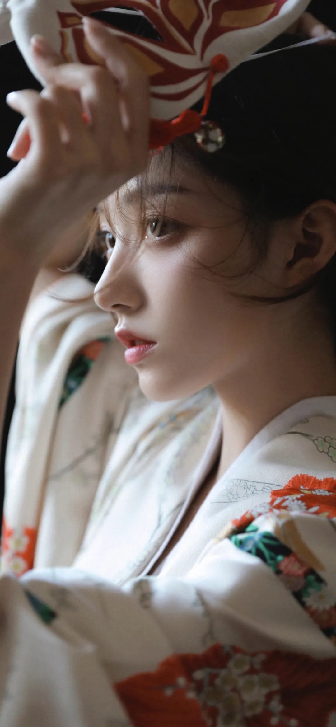 美女壁纸手机壁纸_美女头像甜美背影