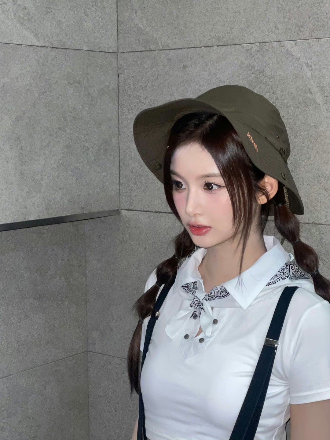 美女壁纸4k高清唯美_美女头像真人