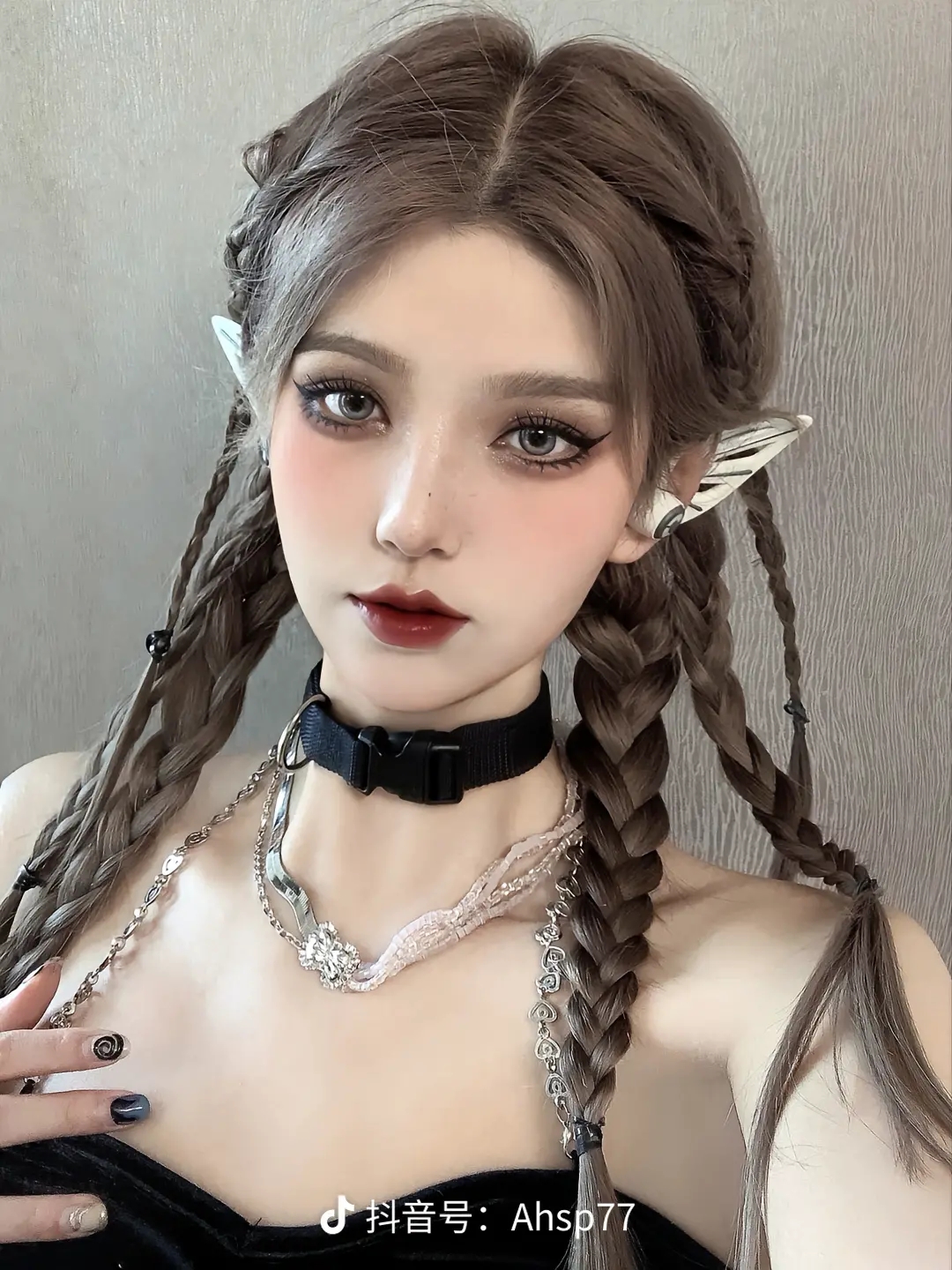 美女照片手机挡脸头像_美女照片头像真人图片