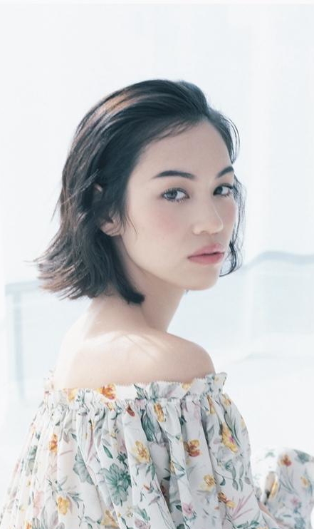 美女壁纸女_美女壁纸图片2025最新款