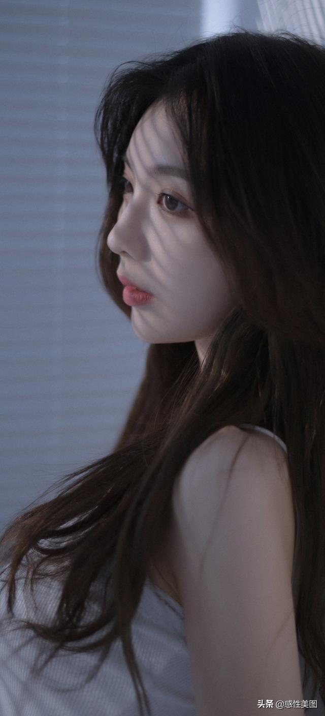 海边人物_美女照片头像霸气
