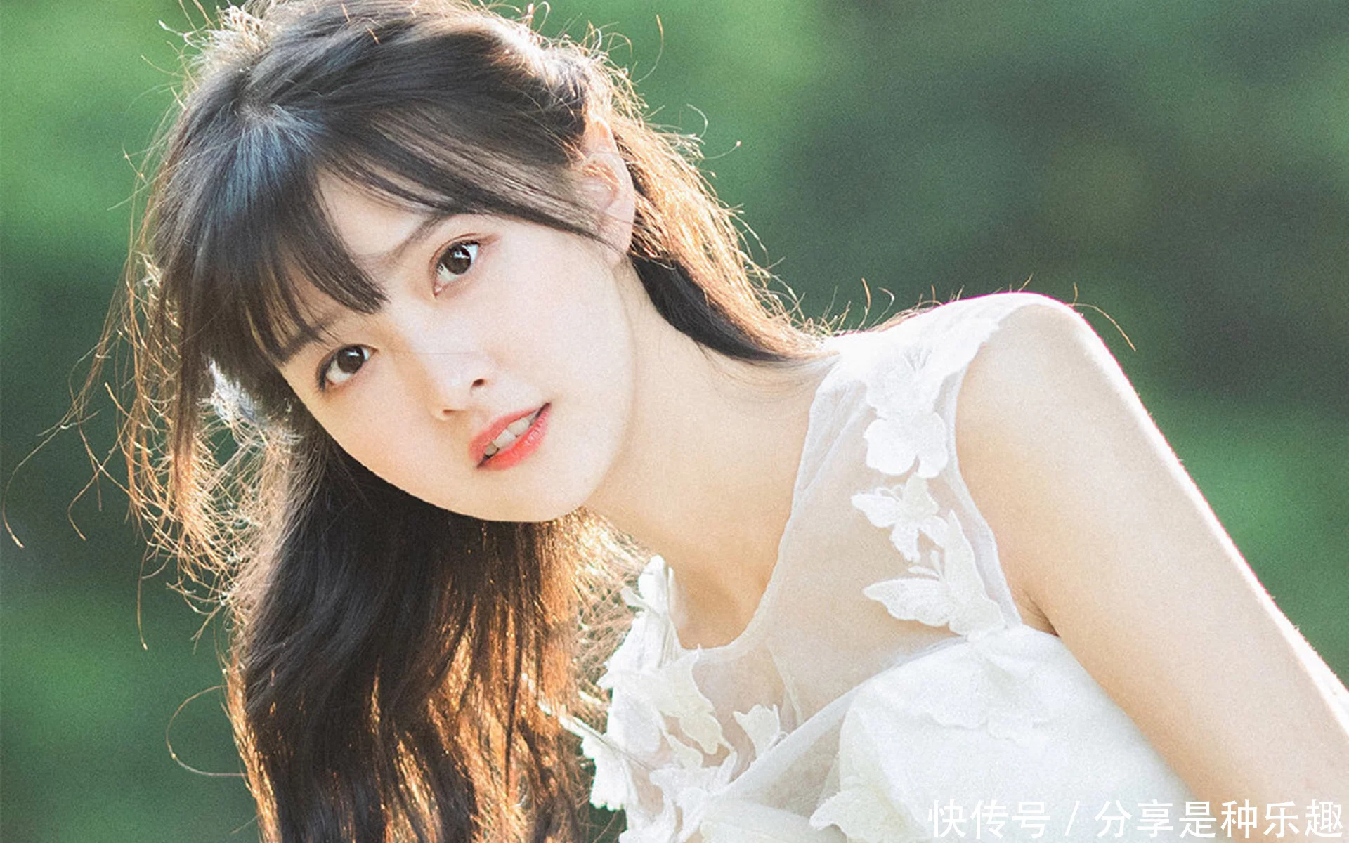 绘画的水手服美女图片图库_美女照片