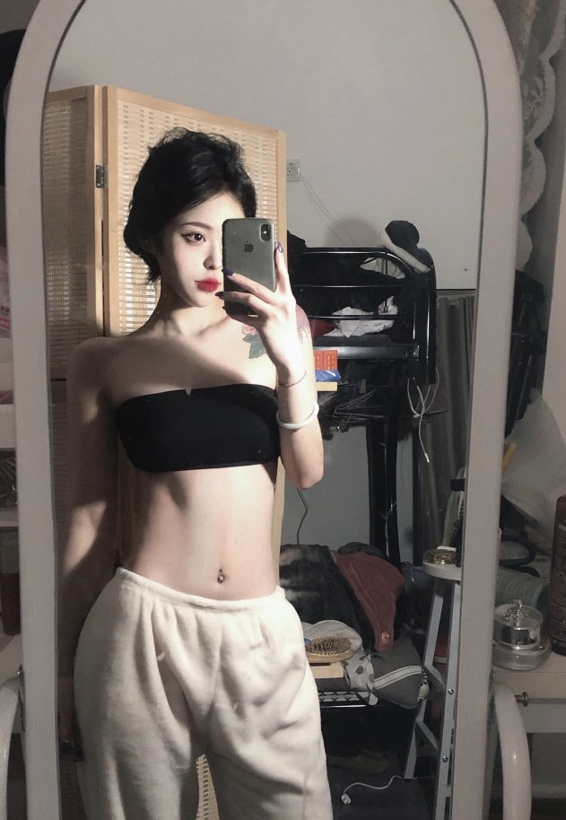 美女头像真人_美女壁纸图片2025最新款
