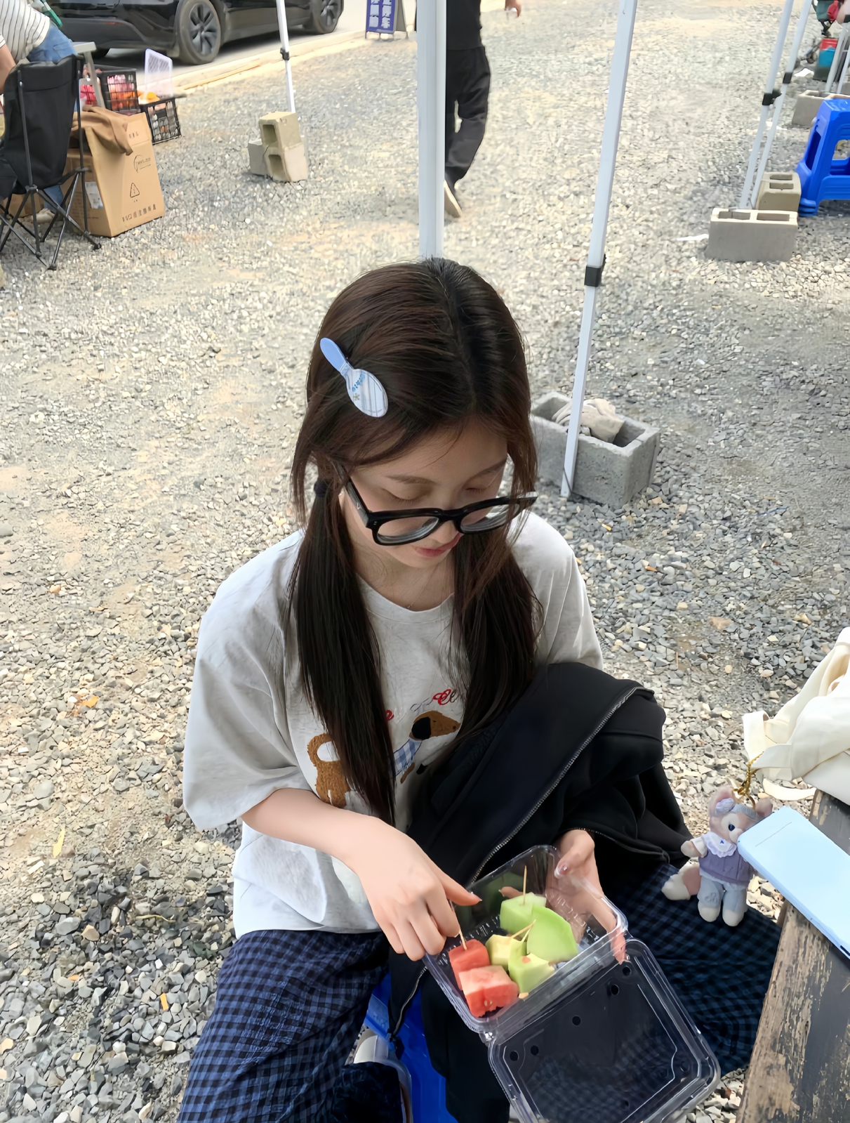 美女照片相册制作_美女图片微信头像背影唯美