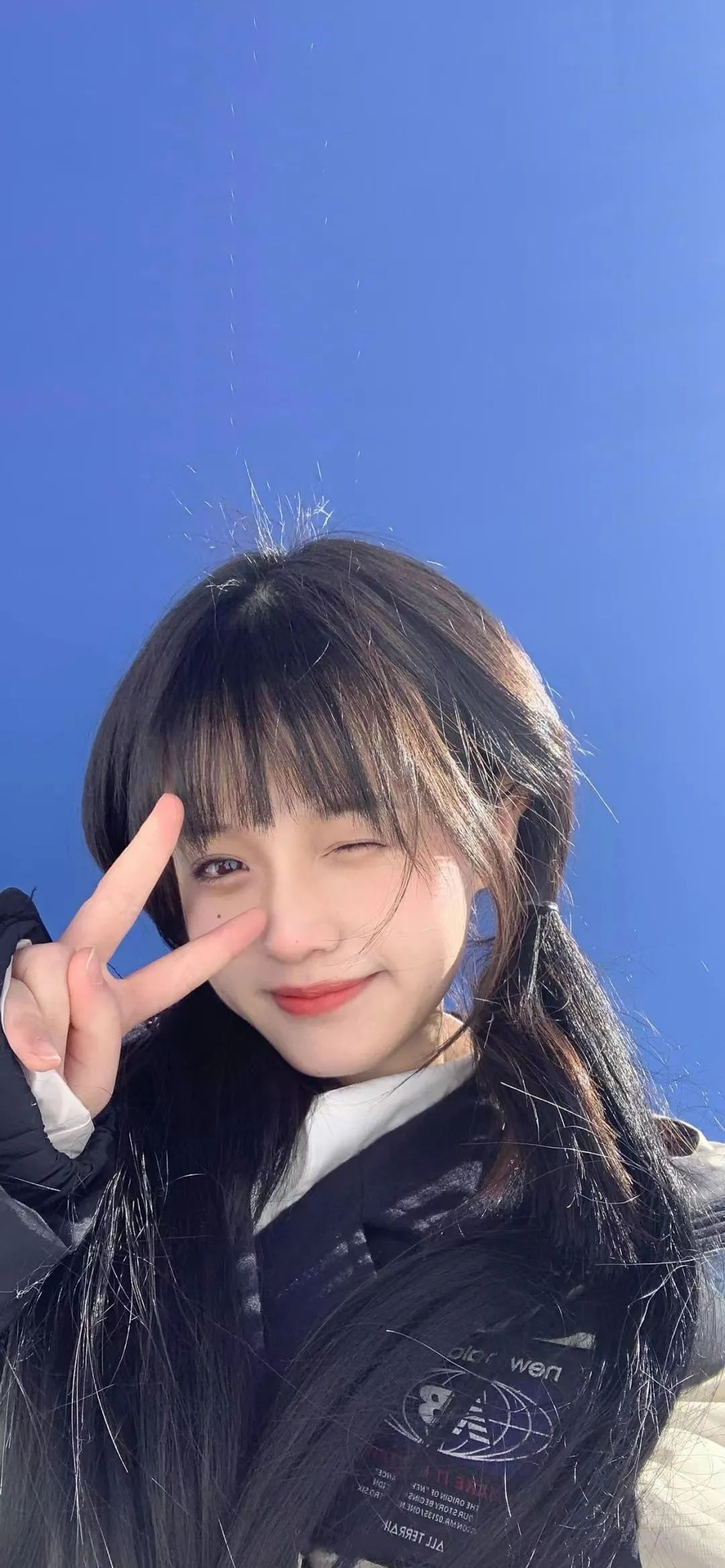 云南虫谷在线美女壁纸