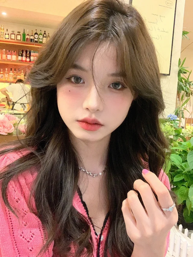 秋天新色好像染到了人生发色小红书_美女壁纸动漫